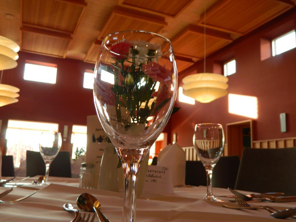 Landhotel Allgaeuer Hof Wolfegg Ngoại thất bức ảnh